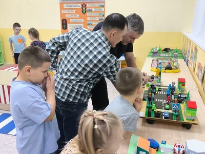 Выставка "Лучший макет по правилам дорожного движения"